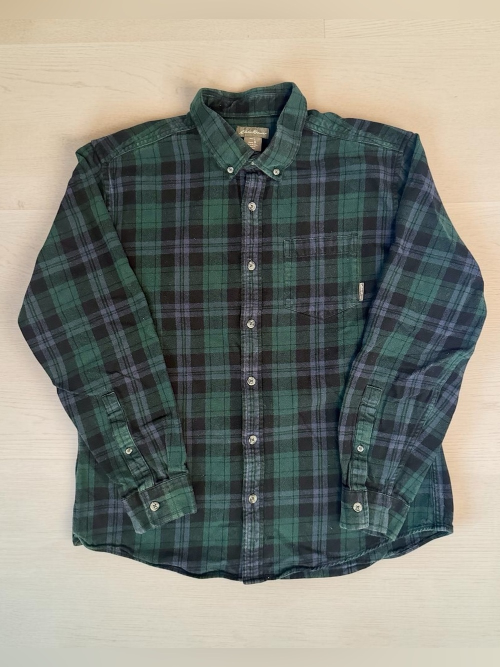 Eddie Bauer Flannel Green, Purple and Black Plaid Button-Down Shirt Men Size L